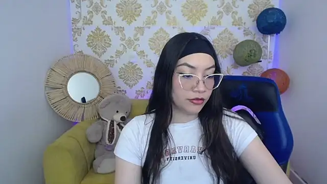 Snapshot of ALISS_M_ chatting on 02/11/26, 07:41 ALISS M online show from 02/11/26, 07:41