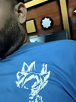 MrCurioX online show from 04/04/26, 07:06