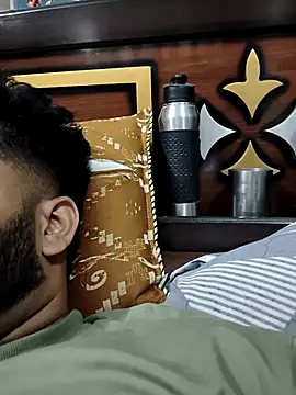 MrCurioX online show from 04/18/26, 02:43