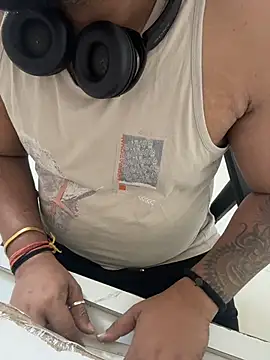 Snapshot of Rah0091 chatting on 02/18/26, 09:44 Rah0091 online show from 02/18/26, 09:44