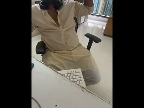 Rah0091 online show from 03/19/26, 07:12