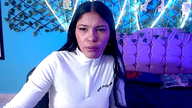 Snapshot of amber_miller18 chatting on 02/28/26, 04:24 amber miller18 online show from 02/28/26, 04:24