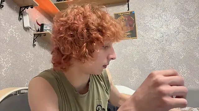 Snapshot of Fred_bucks chatting on 02/15/26, 02:25 Fred bucks online show from 02/15/26, 02:25