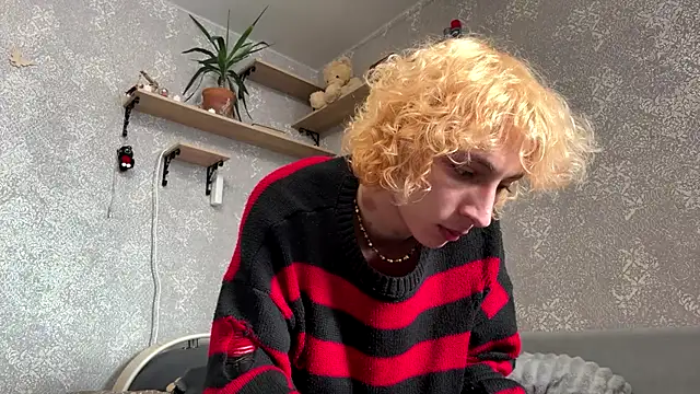 Snapshot of Fred_bucks chatting on 02/20/26, 08:05 Fred bucks online show from 02/20/26, 08:05