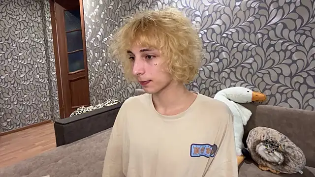 Fred bucks online show from 04/19/26, 01:32