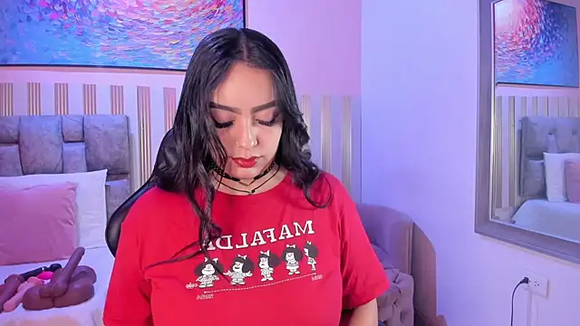 nina glow online show from 05/26/26, 11:28