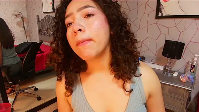 meganrousx online show from 04/13/26, 02:55