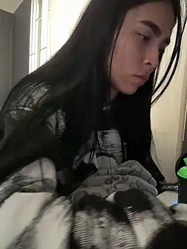 Snapshot of Sara_Fernandez_ chatting on 02/24/26, 02:15 Sara Fernandez online show from 02/24/26, 02:15