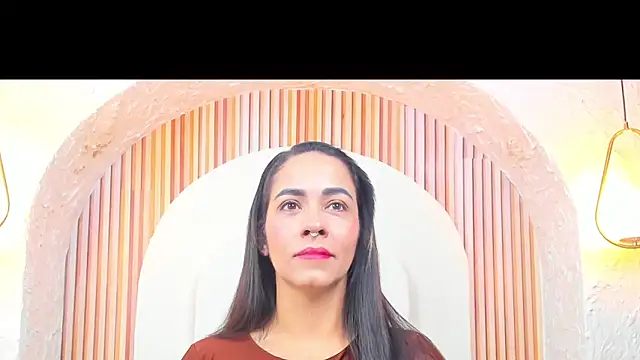 Snapshot of violet_scott_ chatting on 02/12/26, 10:21 violet scott online show from 02/12/26, 10:21