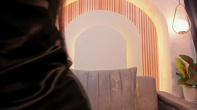 Snapshot of violet_scott_ chatting on 02/28/26, 10:27 violet scott online show from 02/28/26, 10:27