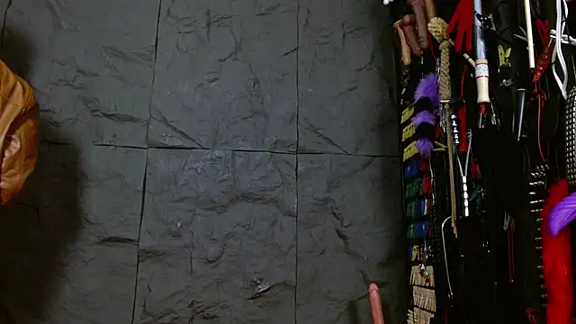 Ariaoficial online show from 02/21/26, 07:53