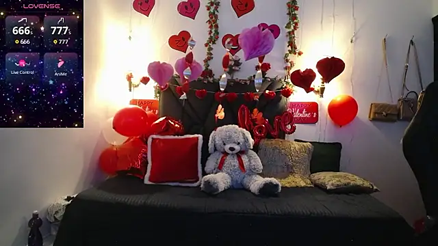 Snapshot of Sharma_Amayra chatting on 02/12/26, 07:42 Sharma Amayra online show from 02/12/26, 07:42