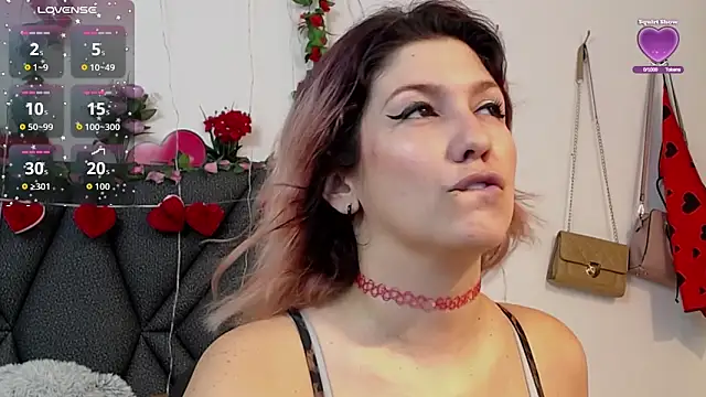 Sharma Amayra online show from 03/16/26, 07:18