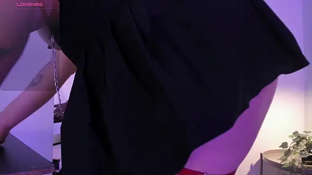 Snapshot of alice_rodman chatting on 03/01/26, 01:57 alice rodman online show from 03/01/26, 01:57