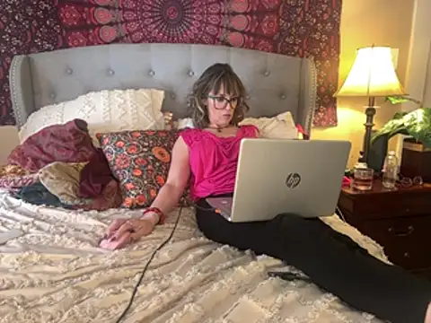 Snapshot of BrookiesLife chatting on 05/12/26, 05:43 BrookiesLife online show from 05/12/26, 05:43