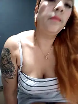 Snapshot of -Serena_ chatting on 02/26/26, 01:21 -Serena online show from 02/26/26, 01:21