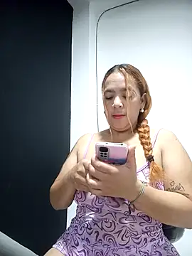 Snapshot of -Serena_ chatting on 02/28/26, 01:45 -Serena online show from 02/28/26, 01:45