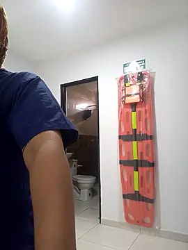 Snapshot of -Serena_ chatting on 04/07/26, 01:11 -Serena online show from 04/07/26, 01:11