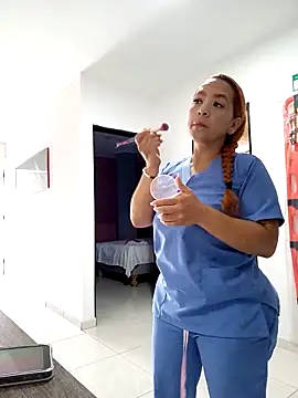 Snapshot of -Serena_ chatting on 04/14/26, 01:17 -Serena online show from 04/14/26, 01:17