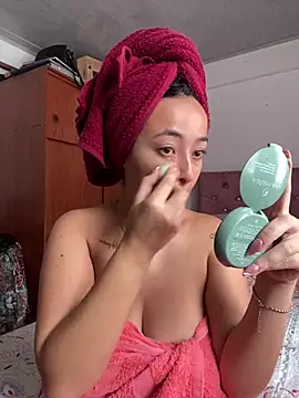 JulietaRiios online show from 03/31/26, 05:13