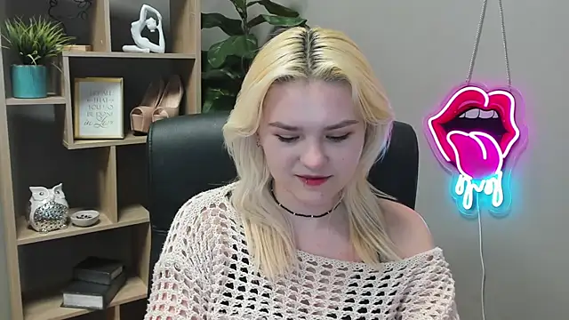 SweetLilyxo online show from 03/03/26, 07:25