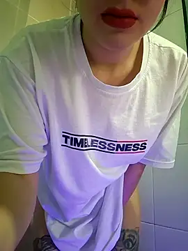 Artt Juli online show from 02/13/26, 04:47