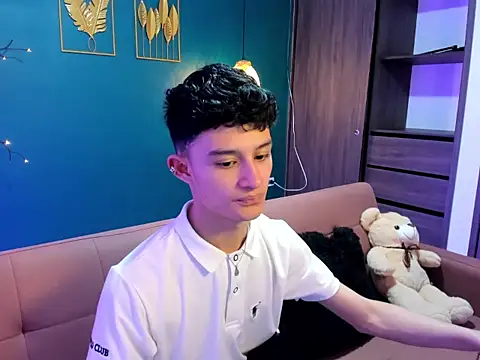 Patrick Howland  online show from 02/13/26, 03:35