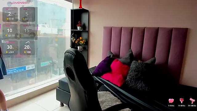 Raven love online show from 03/26/26, 07:52