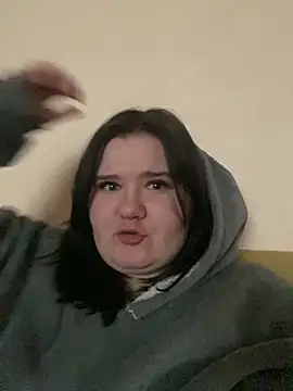 Snapshot of AngelKiras chatting on 02/07/26, 01:37 AngelKiras online show from 02/07/26, 01:37