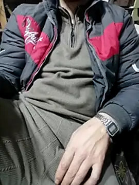 Snapshot of Aww21 chatting on 03/28/26, 07:13 Aww21 online show from 03/28/26, 07:13