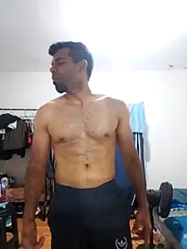 Snapshot of thom_1 chatting on 02/22/26, 12:34 thom 1 online show from 02/22/26, 12:34