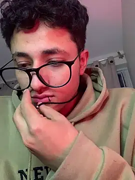 Adonibaskerville4 online show from 02/03/26, 11:32