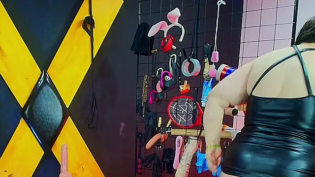 Judith Mature bdsm online show from 03/24/26, 12:32