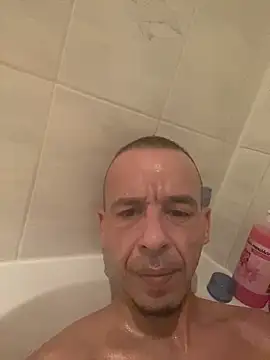 creativeX online show from 02/25/26, 02:37