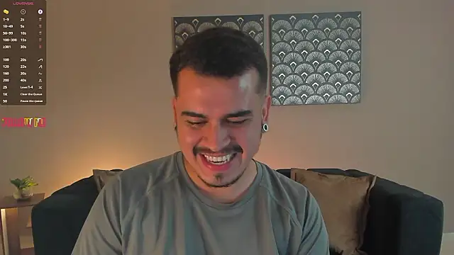 Chriss Hunt online show from 02/04/26, 02:17