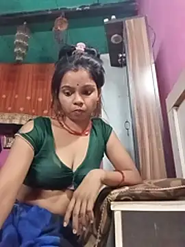 Snapshot of Cut_ikina chatting on 07/21/26, 04:53 Cut ikina online show from 07/21/26, 04:53