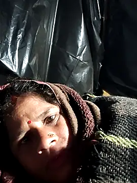 Snapshot of Hot_kiran4 chatting on 02/13/26, 09:44 Hot kiran4 online show from 02/13/26, 09:44