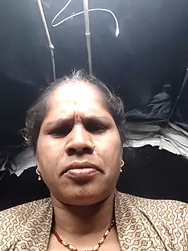 Snapshot of Hot_kiran4 chatting on 02/16/26, 04:14 Hot kiran4 online show from 02/16/26, 04:14