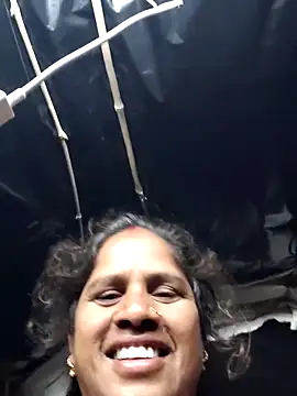 Snapshot of Hot_kiran4 chatting on 02/20/26, 12:07 Hot kiran4 online show from 02/20/26, 12:07