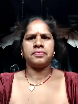 Snapshot of Hot_kiran4 chatting on 02/24/26, 03:15 Hot kiran4 online show from 02/24/26, 03:15