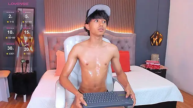 Noa 03 online show from 03/15/26, 02:01