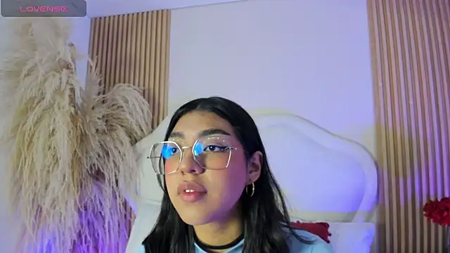 Snapshot of rebeca_taylor chatting on 02/28/26, 03:07 rebeca taylor online show from 02/28/26, 03:07