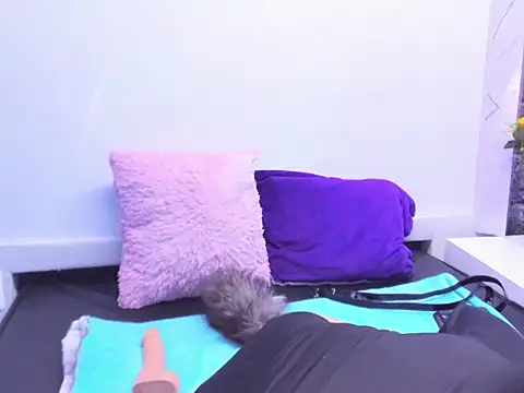 ZombitchX online show from 02/21/26, 05:52