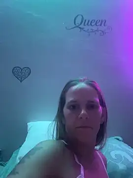 Snapshot of Shortie8787 chatting on 04/11/26, 06:40 Shortie8787 online show from 04/11/26, 06:40