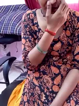 Snapshot of Hot_baby900 chatting on 02/24/26, 03:37 Hot baby900 online show from 02/24/26, 03:37