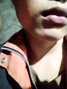 Snapshot of bigdady112 chatting on 02/13/26, 02:29 bigdady112 online show from 02/13/26, 02:29