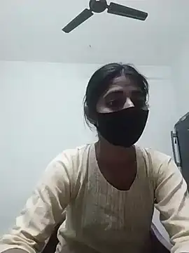 Snapshot of Kitti-Sharma chatting on 03/20/26, 10:53 Kitti-Sharma online show from 03/20/26, 10:53