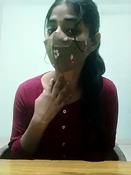 Snapshot of Kitti-Sharma chatting on 03/21/26, 10:42 Kitti-Sharma online show from 03/21/26, 10:42