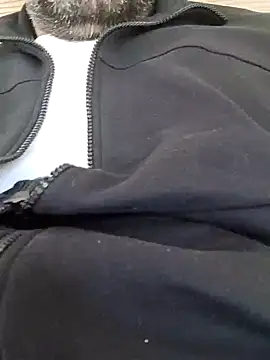 Snapshot of pericolo90 chatting on 02/17/26, 10:45 pericolo90 online show from 02/17/26, 10:45