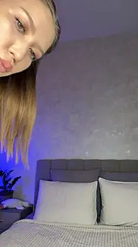 Velvet Hell online show from 03/26/26, 08:20